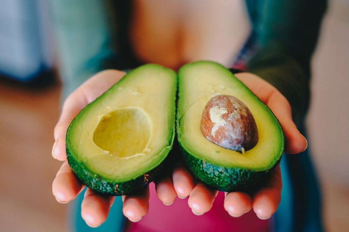 Perché l'avocado è definito un superfood? Ricette: fritto, spalmato o intinto!