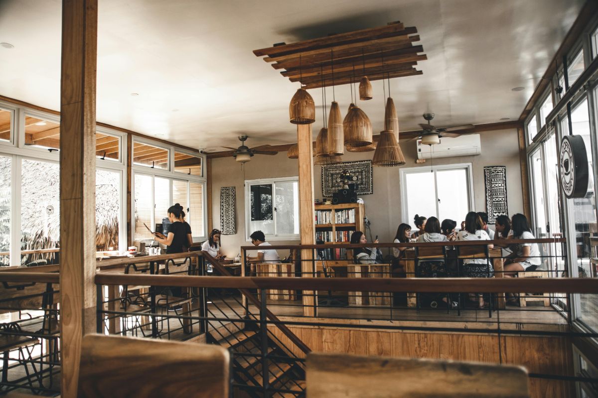 Quanto tempo devo aspettare per il cibo nel ristorante?