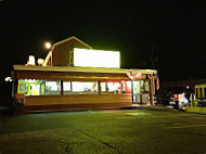 Yocco's The Hot Dog King outside