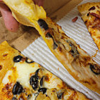 Pizza Hut food