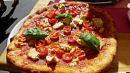 Timilia Pizza Da Strada food