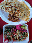 Tacos El Tinaco food