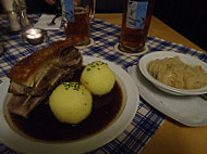 Zum Monchshof Brauhaus food