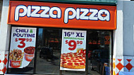 Pizza Pizza outside