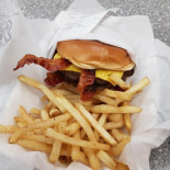 Hardee's Cibo