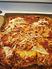 Sal's Pizza food