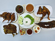 Pak Teh Nasi Kukus food