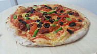 Caloroso Pizza food