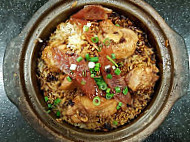 Jingwood Claypot Chicken Rice food