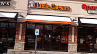 Little Caesars Pizza outside