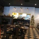 Lou's Full-Serv Cibo