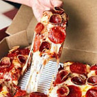 Jet's Pizza food