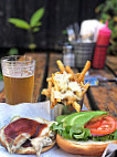 Station Tavern And Burgers food