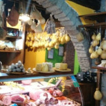 Salumeria E Trattoria Del Casale