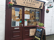 Scott's Eatery And Tearoom outside