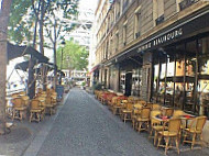 Creperie Beaubourg outside