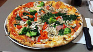 Pizzeria Mondo food