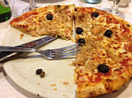 Pizza Roma food