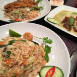 Hatta Thai Massage Stuttgart Cibo