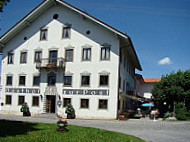 Gasthof zur Post outside