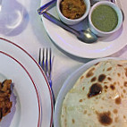 Etoile du Kashmir food