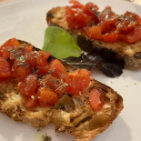 Primi Vini Comida