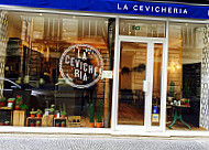 La Cevicheria outside