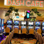 Dash Cafe Dentro