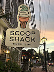 Scoop Shack outside