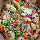 Round Table Pizza food