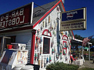 Lobster Pound And Real Pit Bbq food