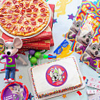 Chuck E. Cheese food