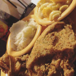 Karsons Kornbread Dentro