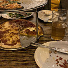 Blue Ribbon Artisan Pizza food