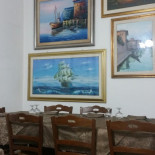 Antonangela À l'intérieur