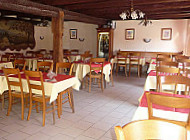 Au Petit Kochersberg inside