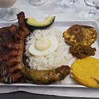 Colombiano Casa Dagusto food