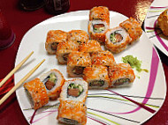 Sushi Bistro Phong food