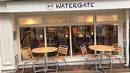 49 Watergate inside