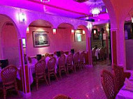 Raj Tandoori inside