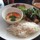 Pho Bui  Cibo