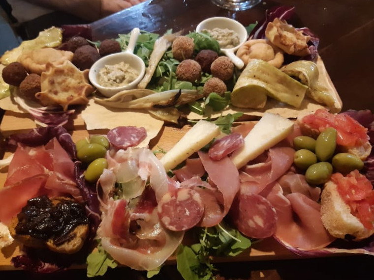 Sa Piola Essen