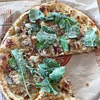 Blaze Pizza food