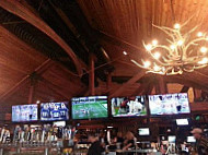 Buckhead Mountain Grill - Jeffersonville inside