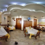 Pizzeria La Nuvola inside