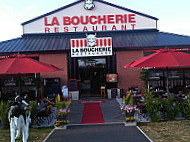 La Boucherie outside