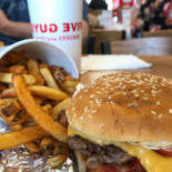 Five Guys Cibo