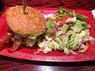 Red Robin Gourmet Burgers And Brews food