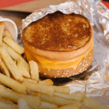 Five Guys Cibo