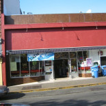Sam's Market Esterno